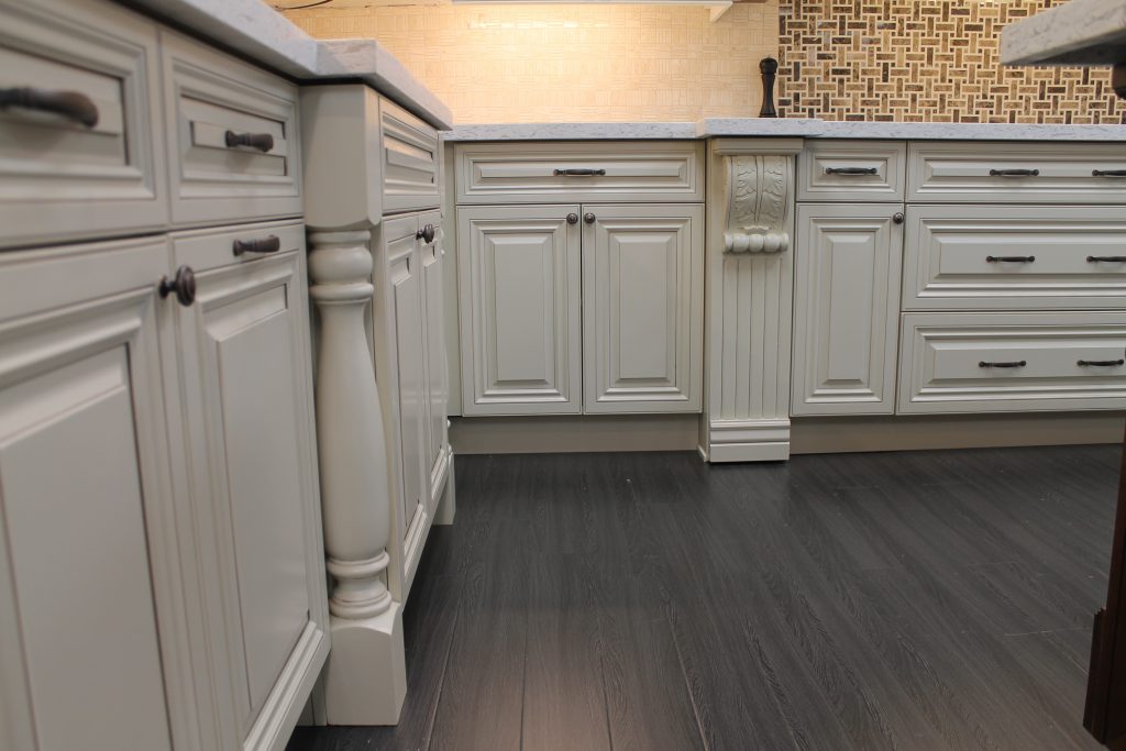 AntiqueWhiteBaseKitchen Two Day's Bathrooms